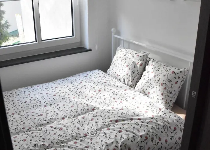 Апартаменты Za 400m Plaza